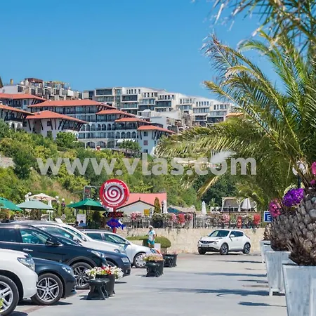 Beach No1 On The Yachtport 公寓